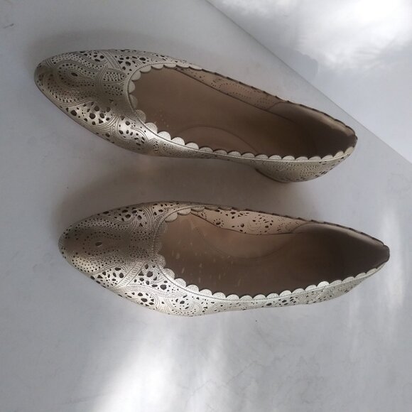 Cole Haan Grandseries, Gold Leather Flats, Size 10, NWOT - Picture 3 of 6